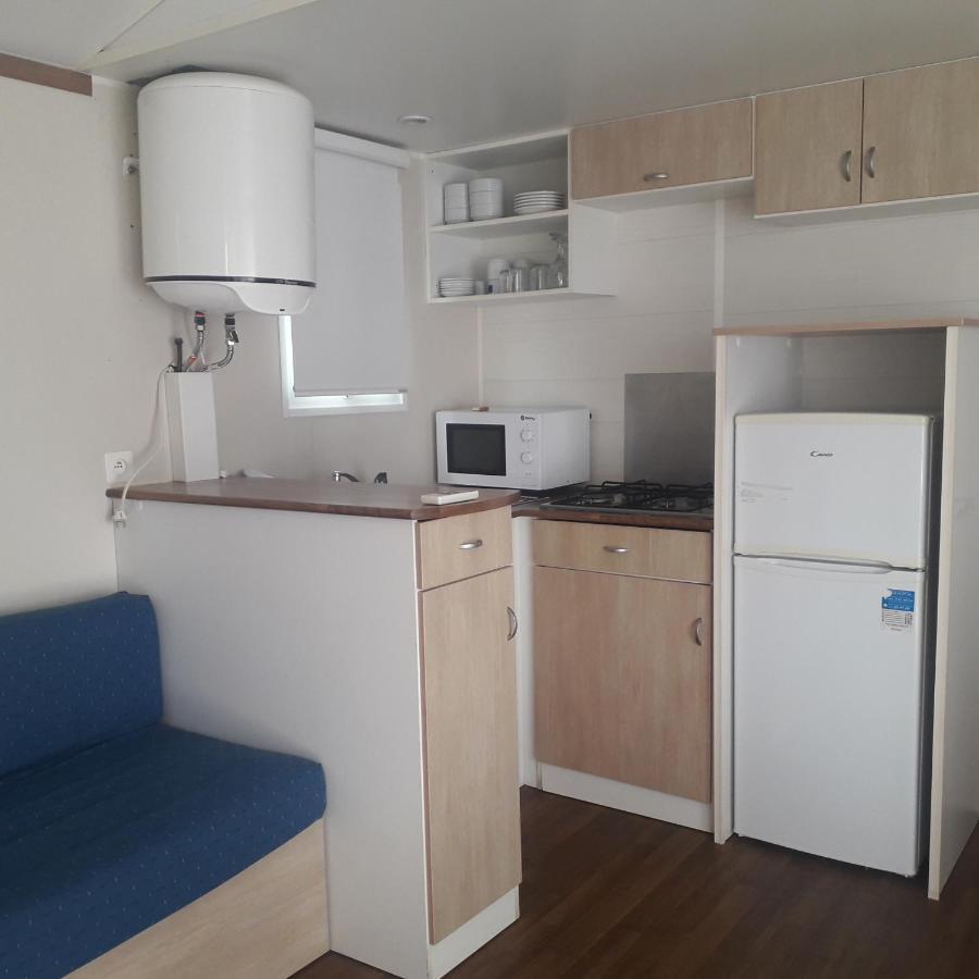 Campalans Hotel Rural Bungalows Mobilhomes Borredá 외부 사진